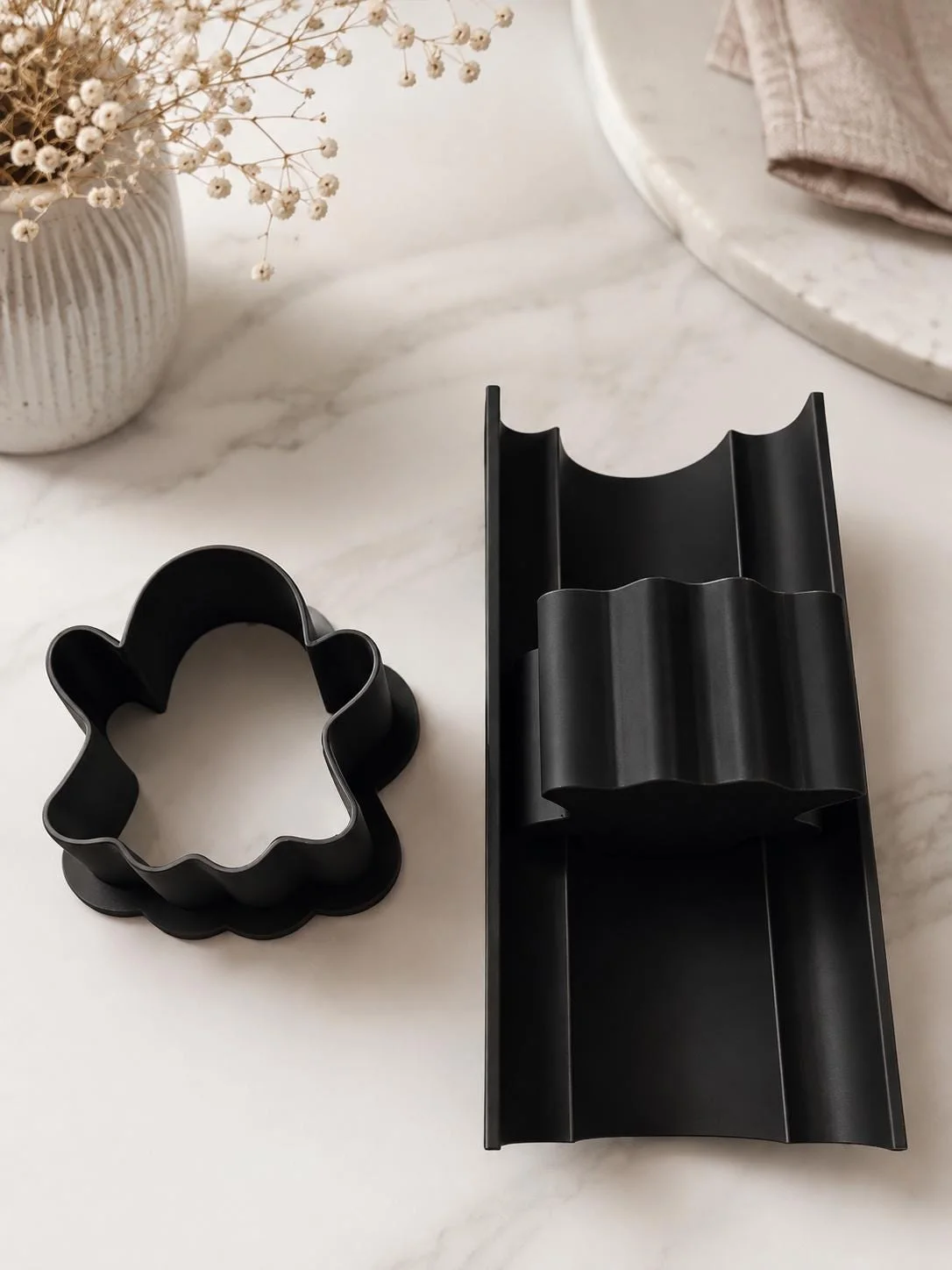 Ghost Baby Cake Pop Cutter & Pusher with Tray, photo 3 of 3