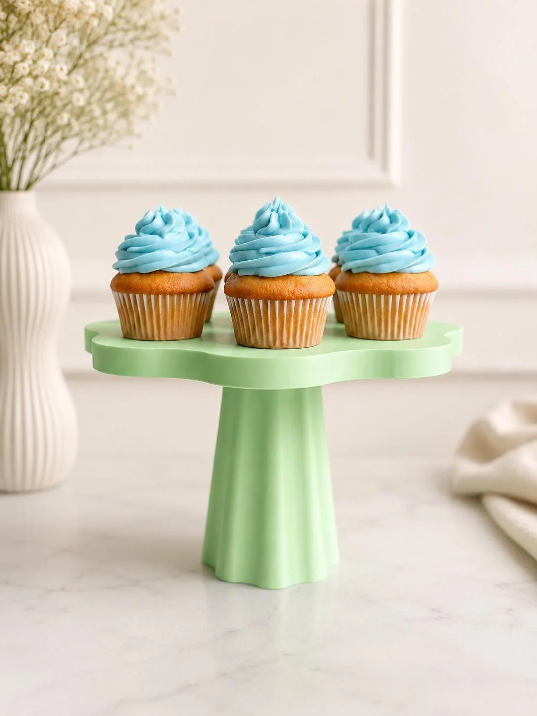 Scalloped Cake Stand, photo 2 of 4